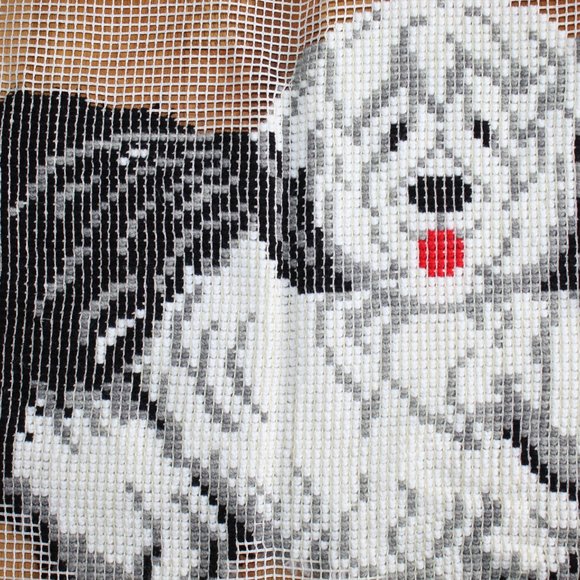 Vintage Latch Hook Rug Old English Sheep Dog R851 Special Shaped 20" x 26" - Picture 5 of 6